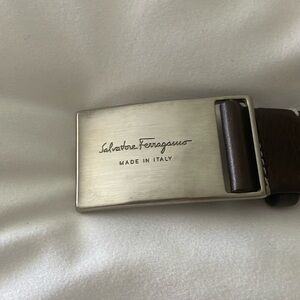 Men’s Salvatore Ferragamo belt. Brown leather silver buckle.size 40